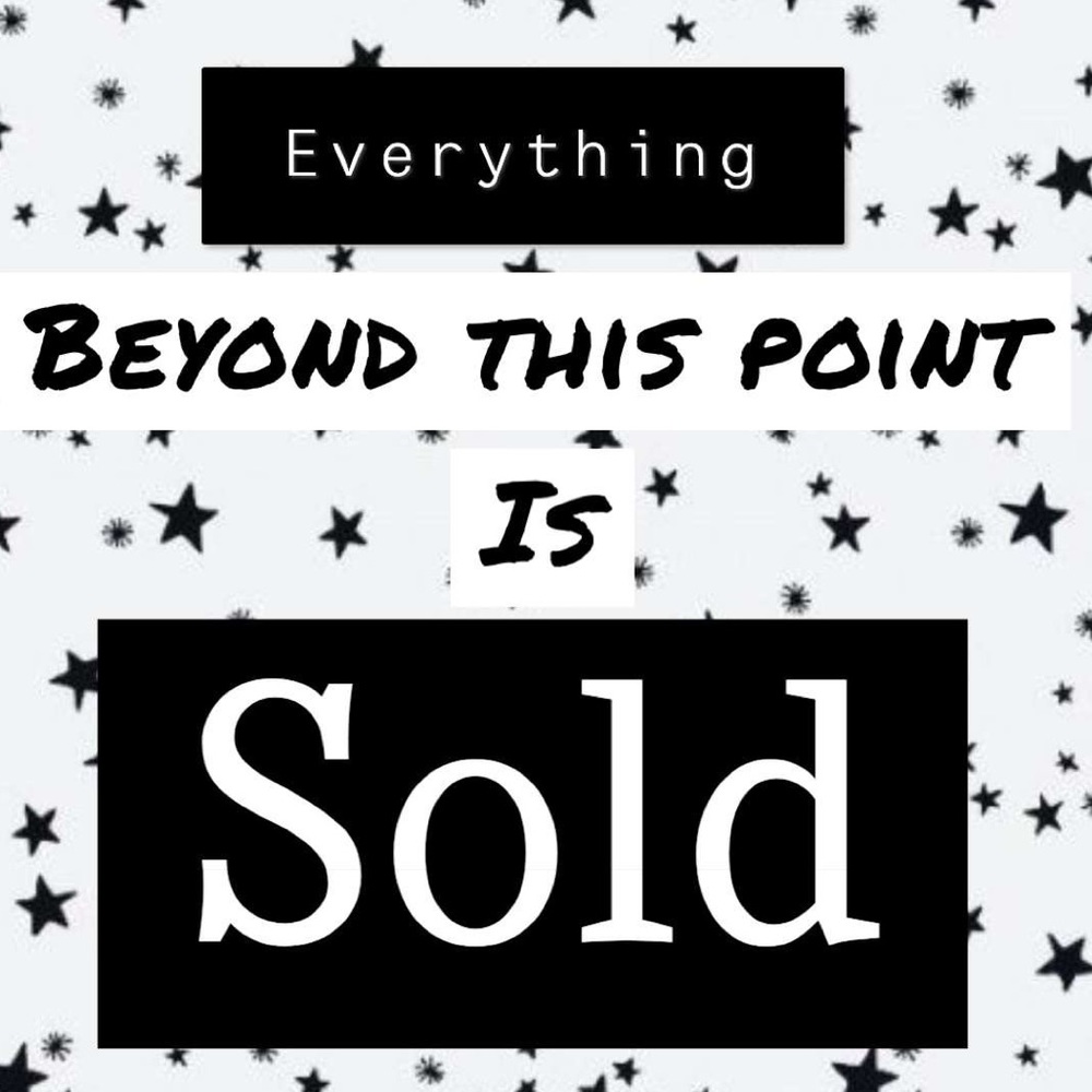 ⚫️ SOLD ⚫️